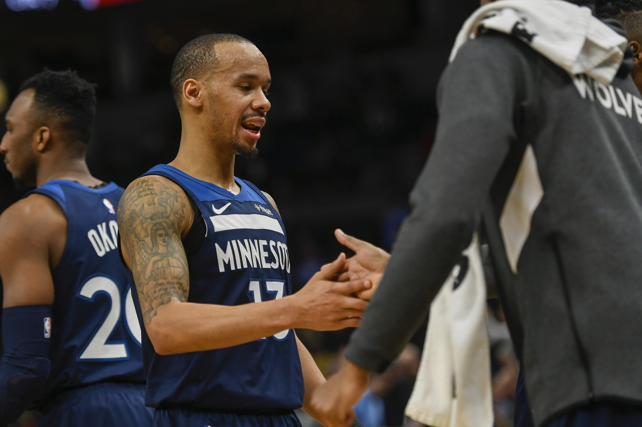 陈哲宣得到津门虎赛季首红，中超所有球队本赛季都有红牌入账（陈哲宣领到津门虎赛季首红，中超本季已无球队零红牌）