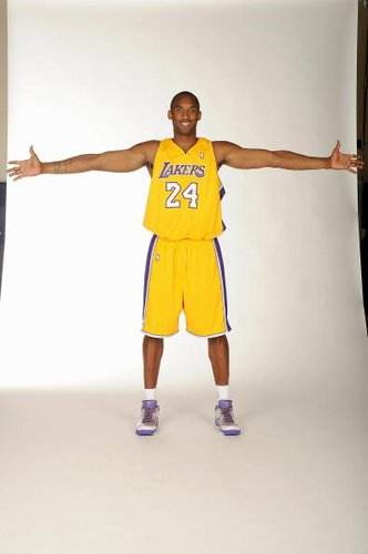 多夫比克：这次的伤势比较麻烦，但再过一个月我就会复出（多夫比克：伤势虽棘手，预计一个月后重返赛场）